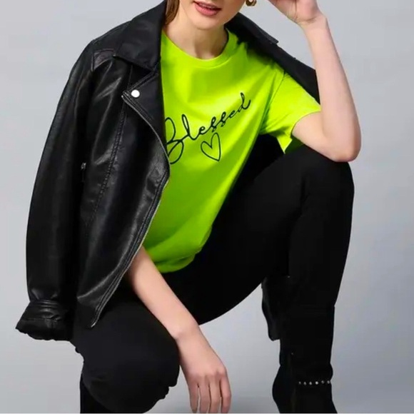 NEW! Girly Neon Green Graphic Heart & Blessed Baggy Short Sleeve T-Shirt - Picture 5 of 10